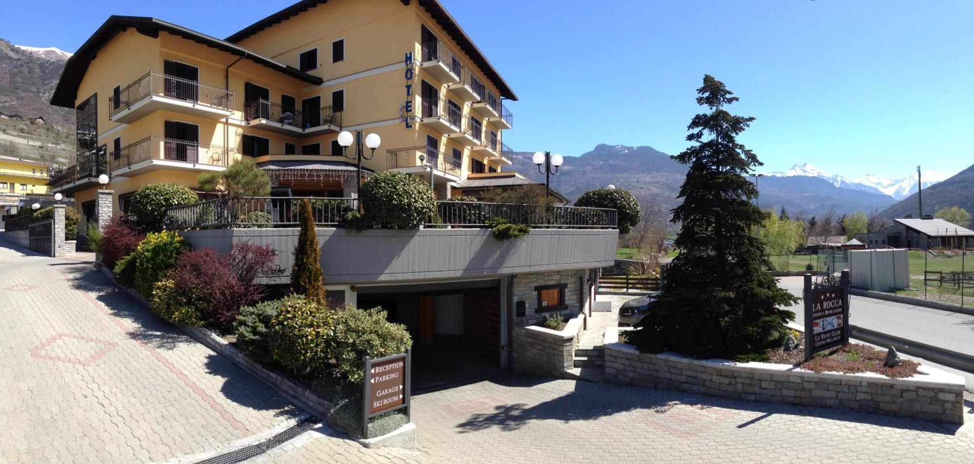 La Rocca Sport & Benessere Châtillon Extérieur photo