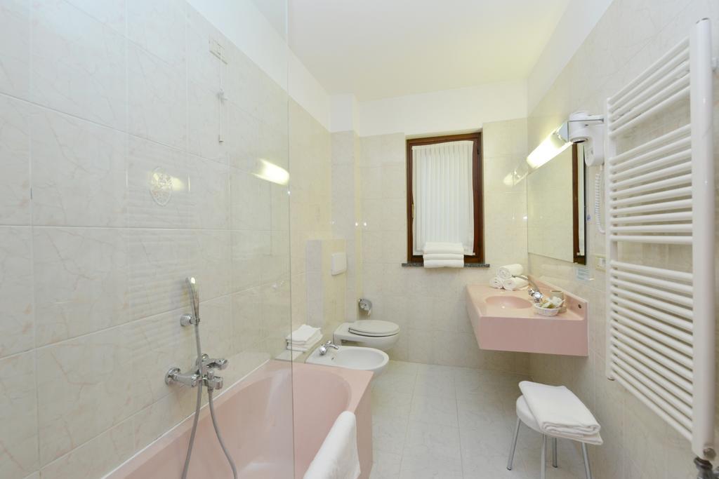 La Rocca Sport & Benessere Châtillon Extérieur photo